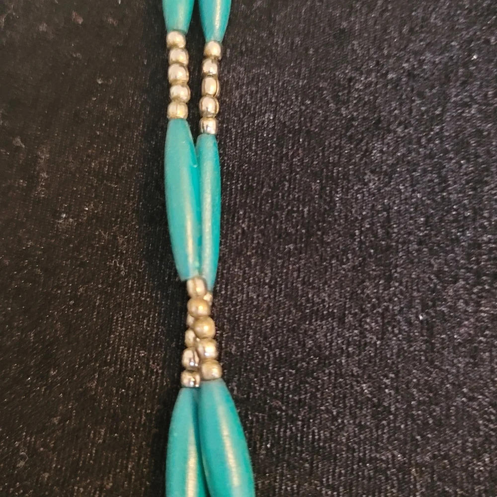 Jade color 2 strand necklace - Picture 3 of 3